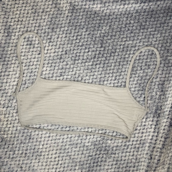 Grey halter top - Picture 3 of 4